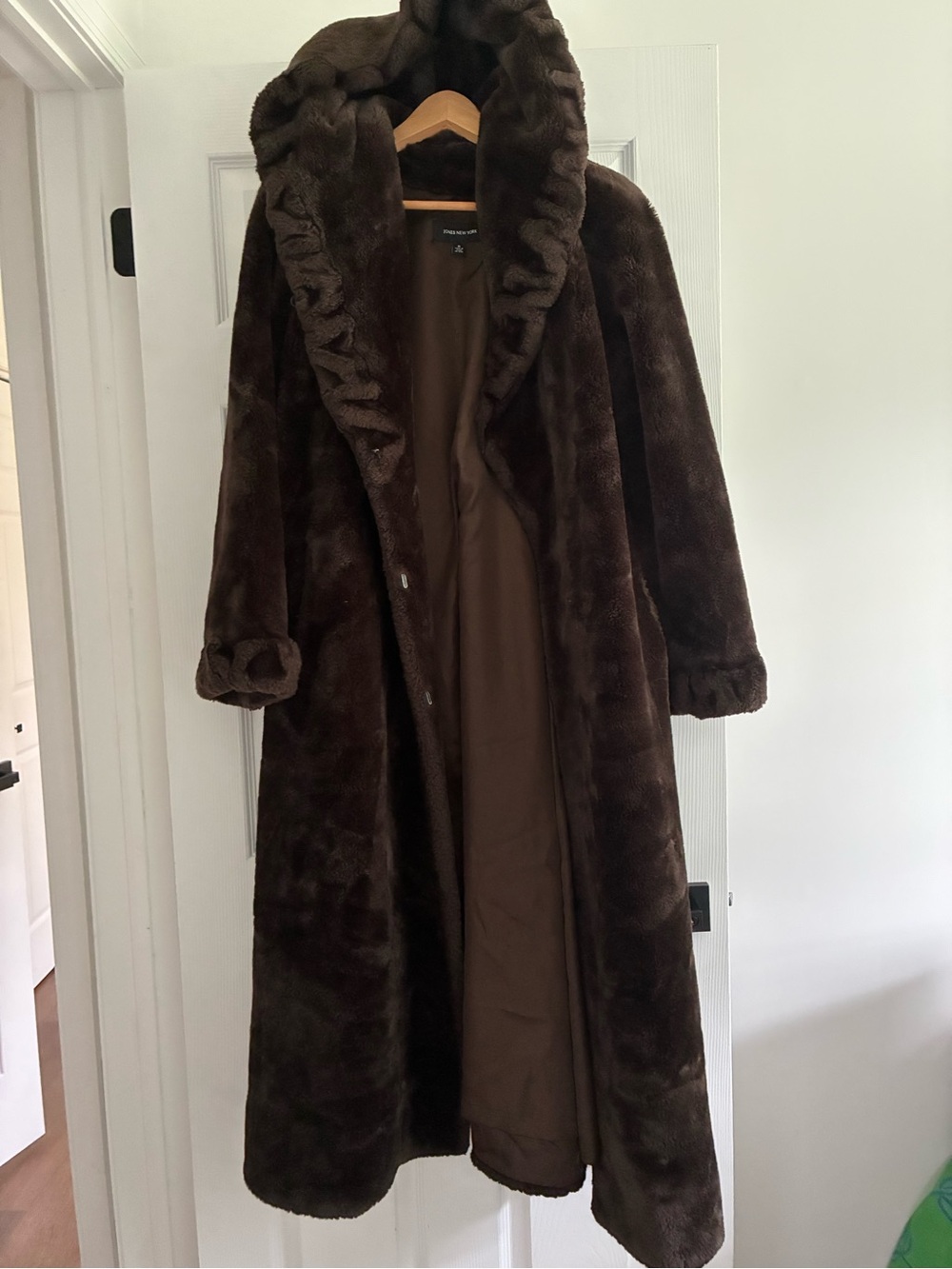 Vintage Jones New York Faux Fur Maxi Coat Hooded Brown Medium M Y2K 2000s Long